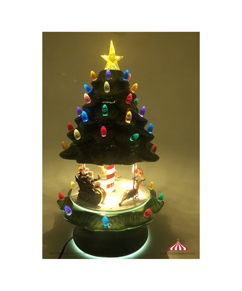 Carrusel en Árbol de Navidad