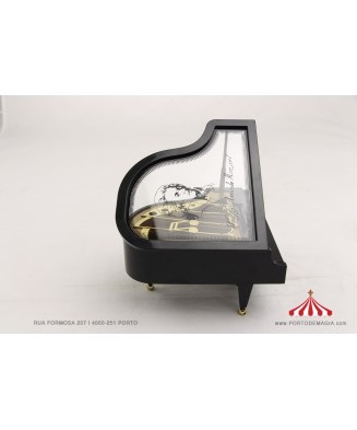 Piano de cauda "Mozart"