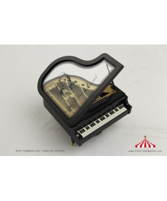 Piano de cola "Mozart"