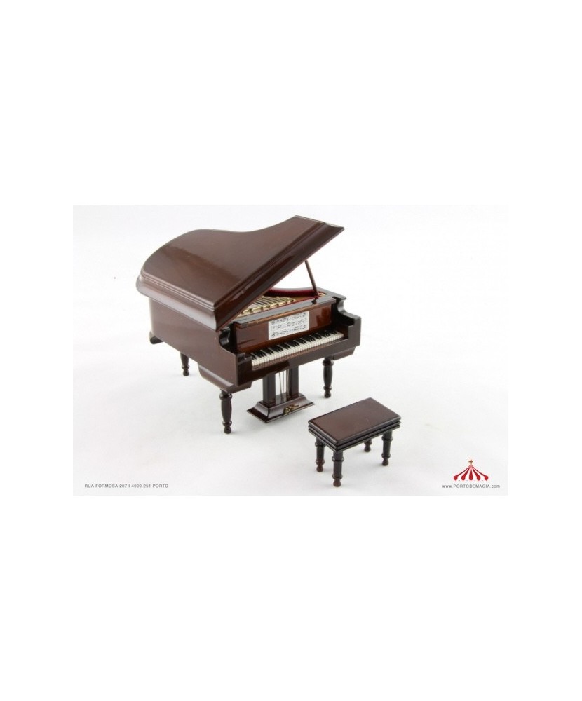 Piano de Cola Marrón