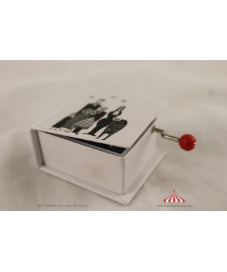 Libro de la Caja de Música La Familia Addams