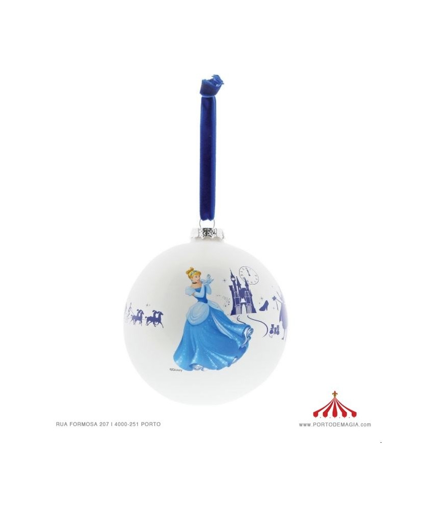 © Cinderella Christmas Ball - Disney